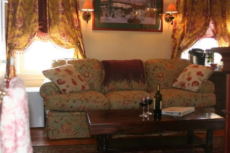 Deluxe Family Suite