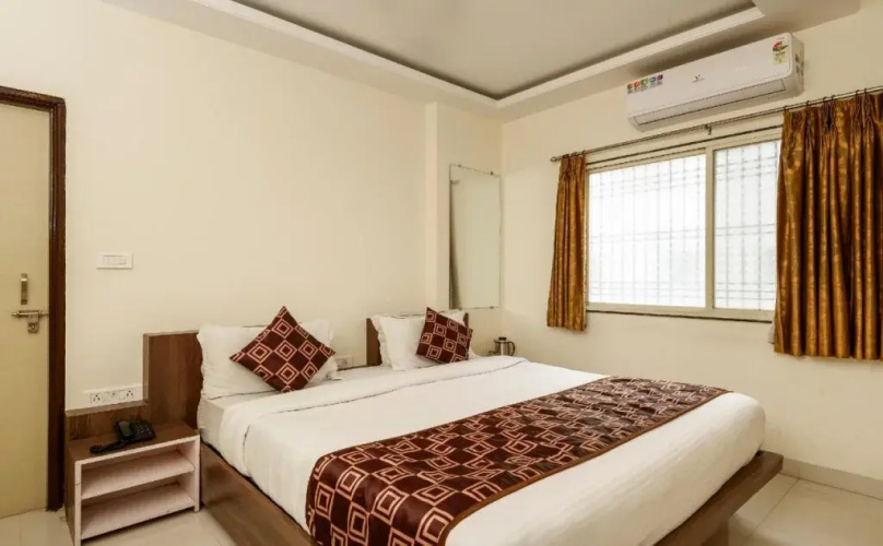 Hotel Platinum Inn