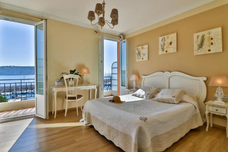 Deluxe Double room with balcony and with sea view