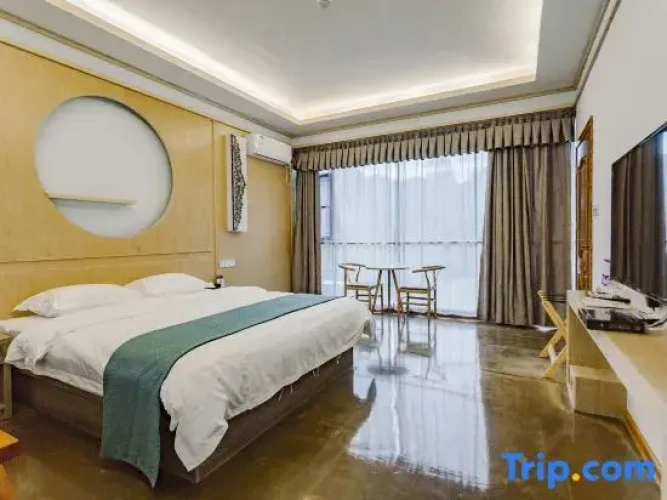 Business Family Suite