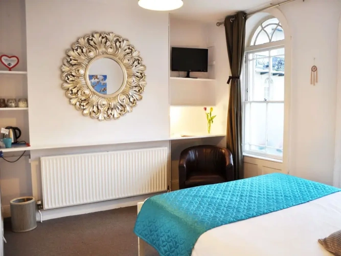 Deluxe Double Basement room