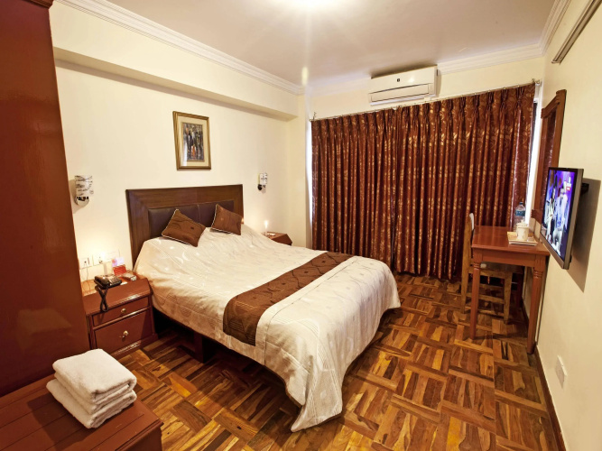 Skyline hotel