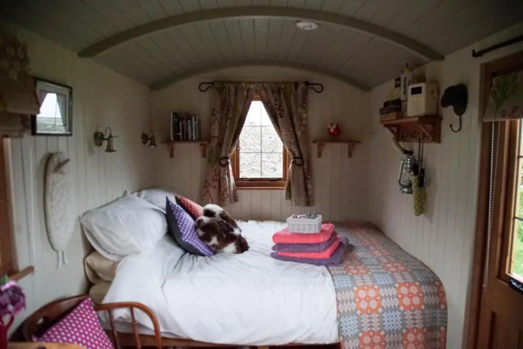 Storws Y Gorlan Shepherd's Hut