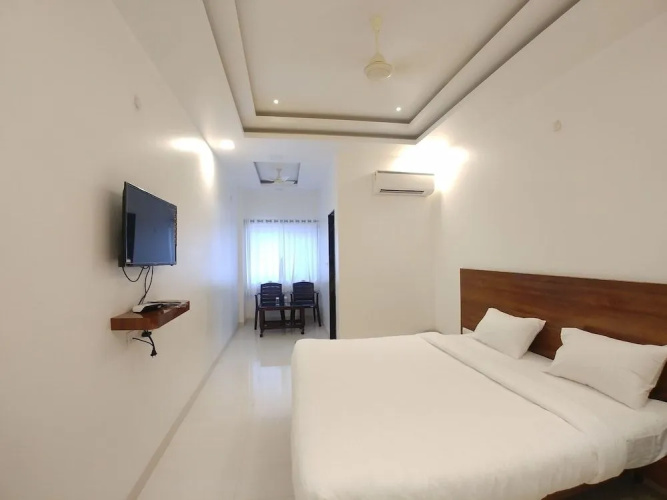 Hotel Jagadguru