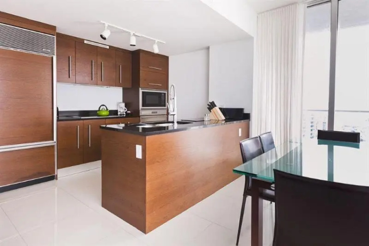 The Residences At Icon Brickell