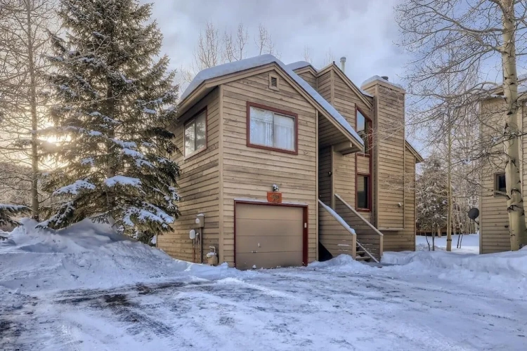 3 Bedrooms Cottage