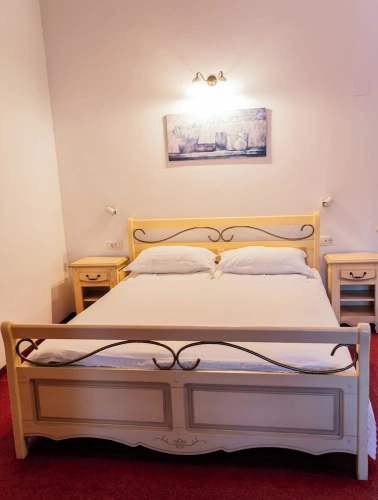 Deluxe Double room with city view