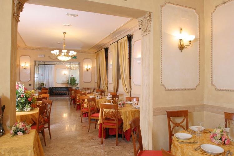 Hotel Villa Rosa photo 17