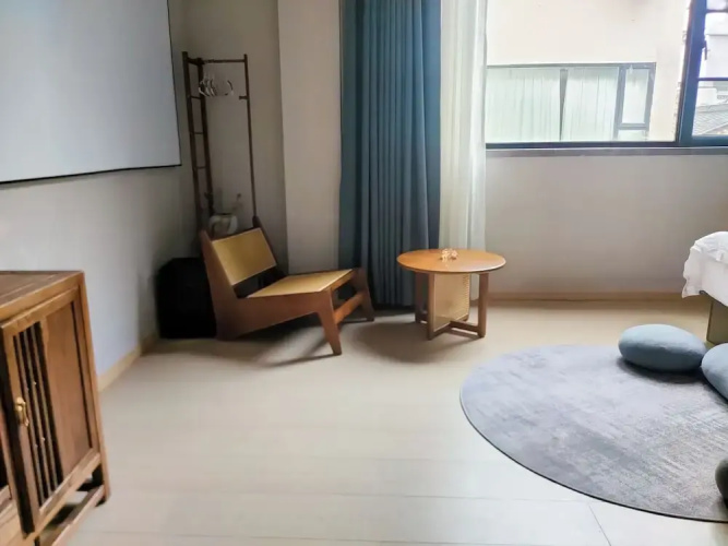 Homie Inn