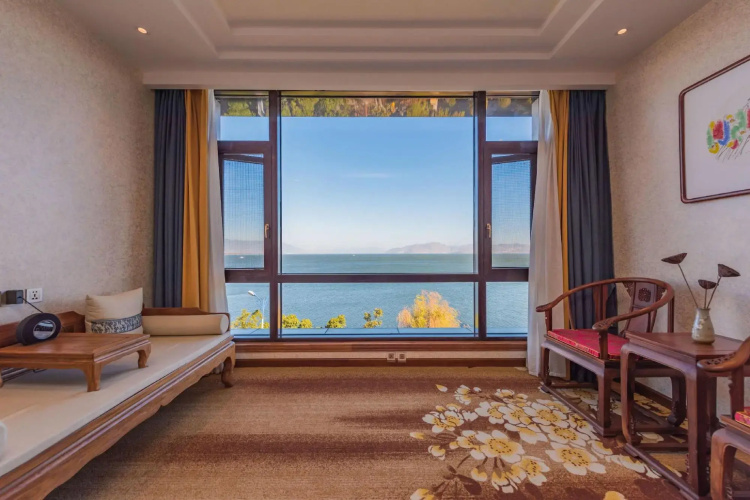 Dali Junbo Haiyue Seaview Hotel