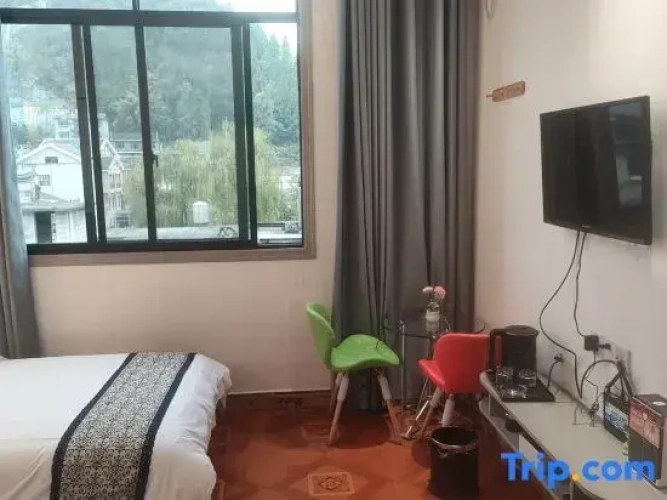 Standard room with view