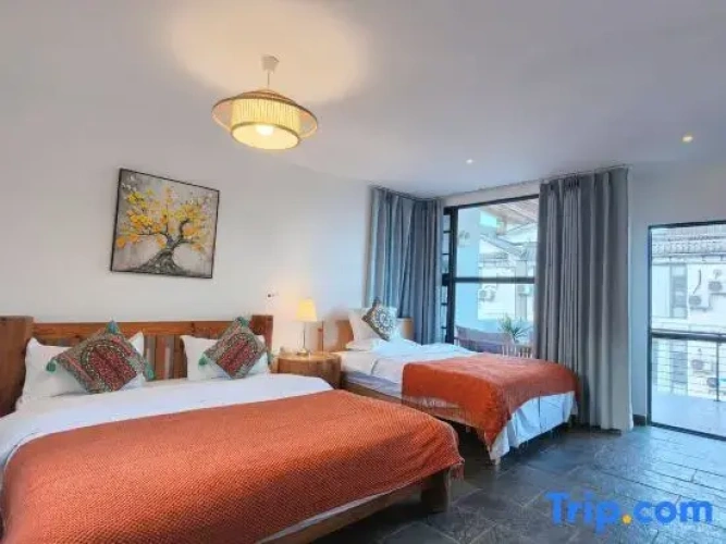 Standard Twin Family room