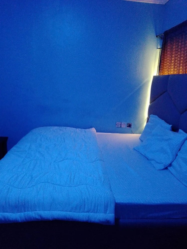Americana Hotel