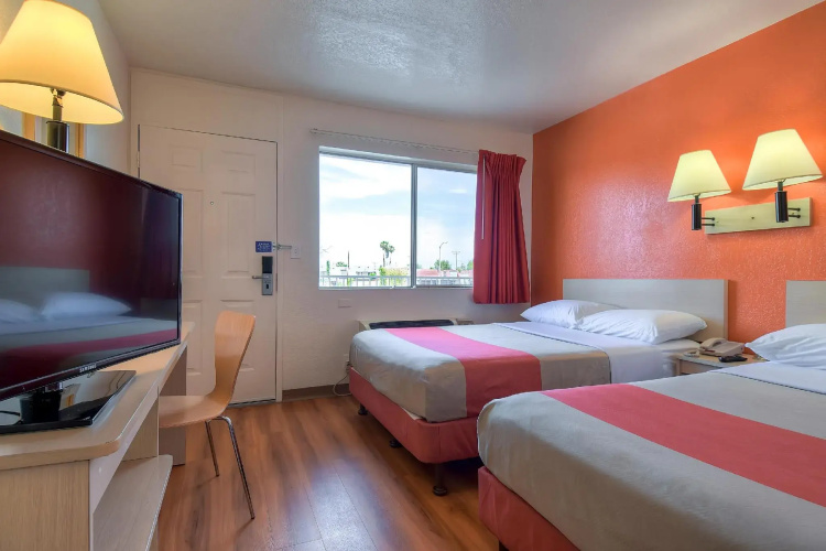 Motel 6 Flagstaff, AZ - Butler