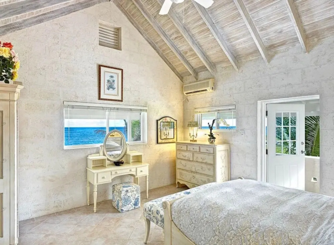 Ocean Mist Villa - by Zenbreak