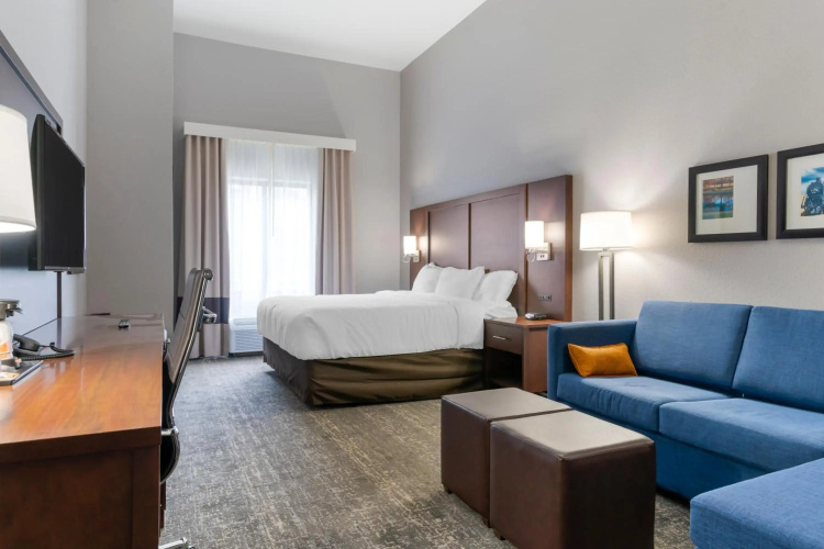Comfort Suites Paducah Mall Area