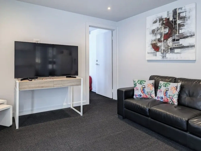 2 Bedrooms Family Apartment