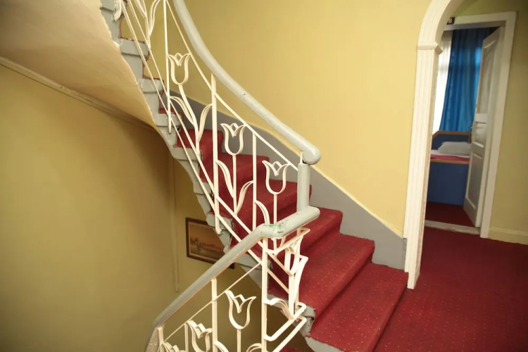 Efebey Otel