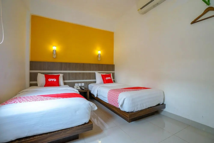OYO 1727 Hotel 929