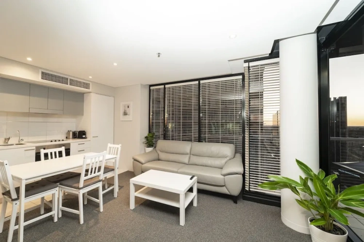 Deluxe Quadruple Suite with view