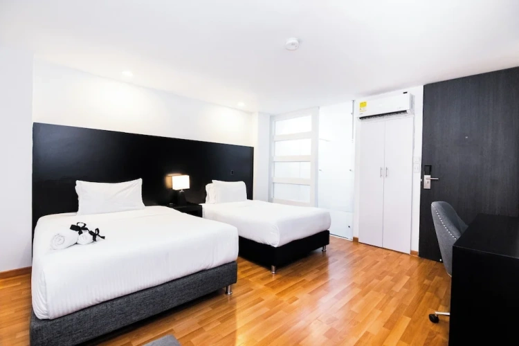 Premier Twin room