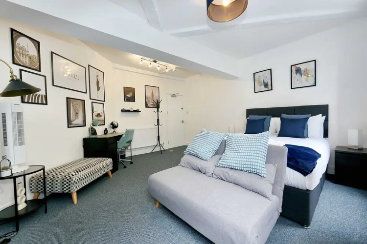 Host Stay Broad Street