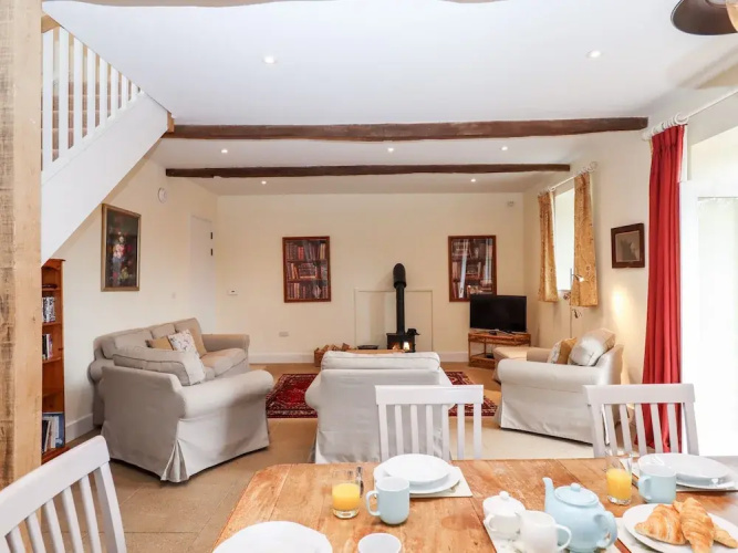Dishcombe Cottage