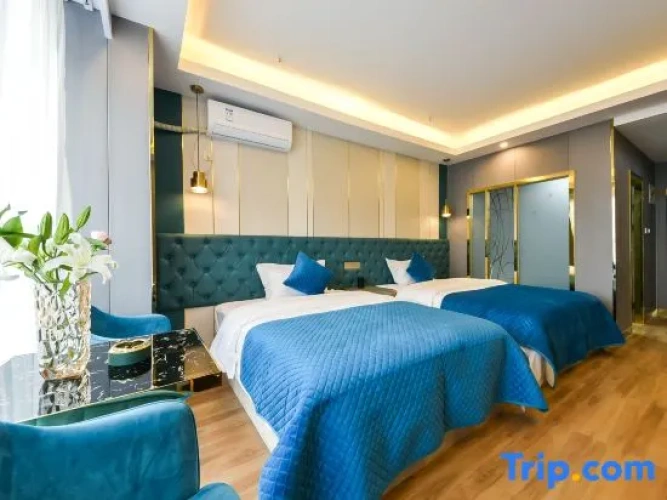 Luxury Twin room