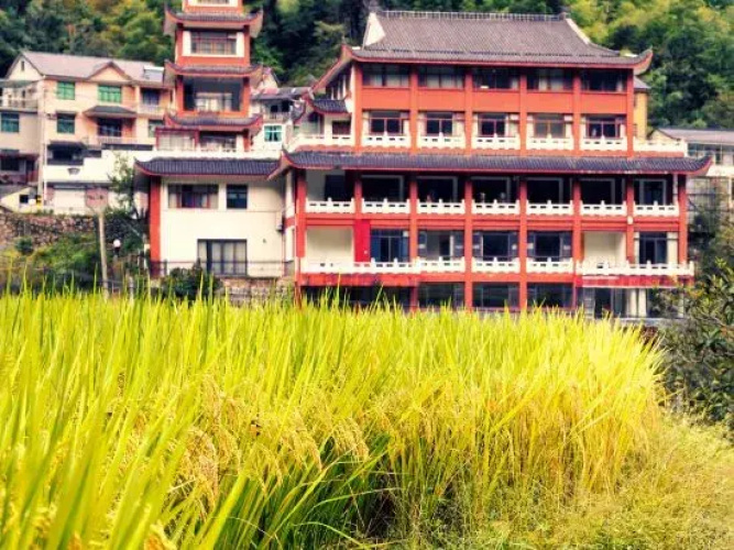 Jianmen Hostel