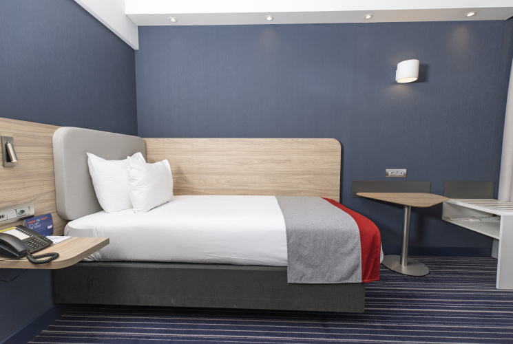 Holiday Inn Express Geneva Airport photo 7