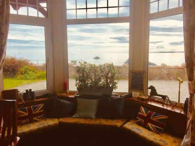 Tigh Na Mara