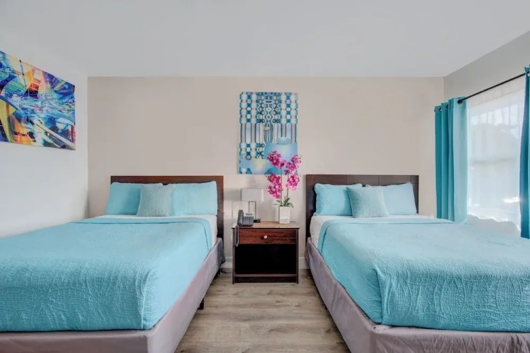 Standard Quadruple room