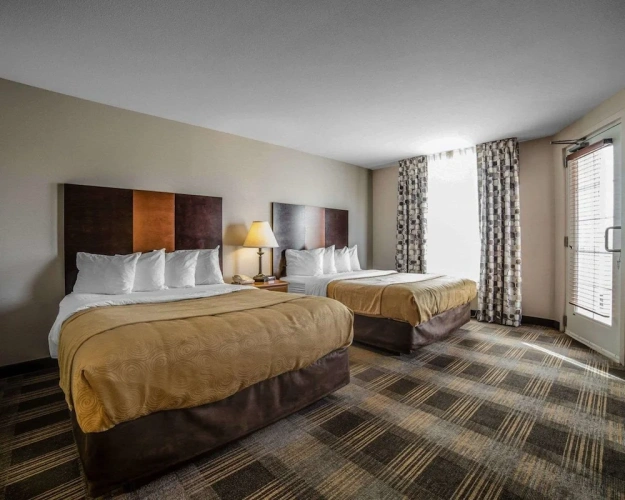 Standard Quadruple room with balcony