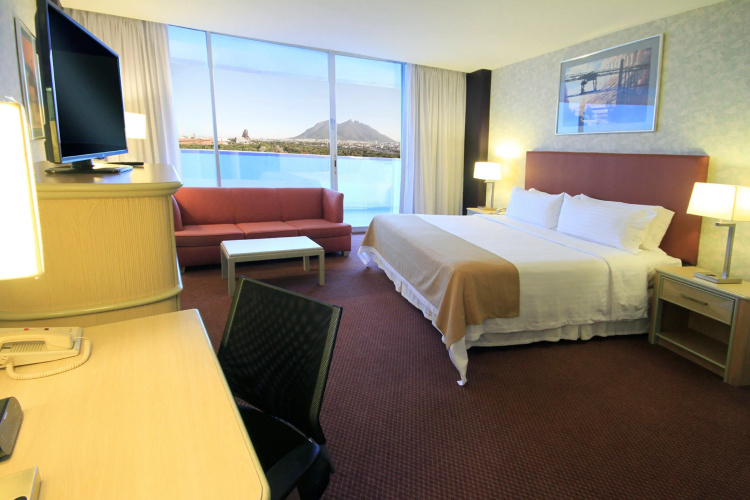 Holiday Inn Monterrey - Parque Fundidora by IHG