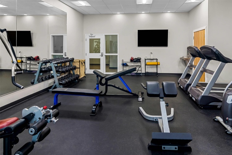 Microtel Inn & Suites By Wyndham Kelowna photo 17