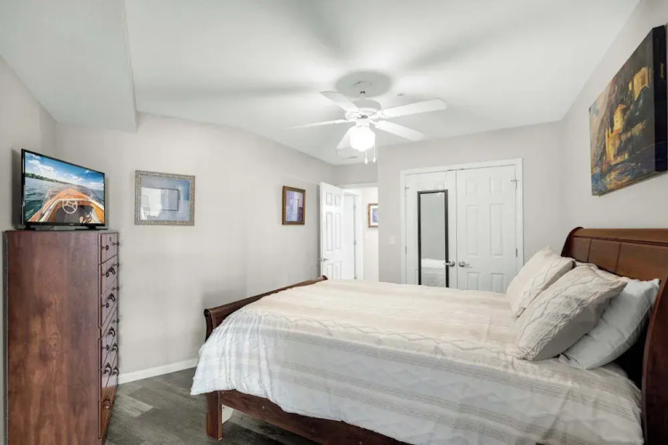 Seascape Cove Waterfront!