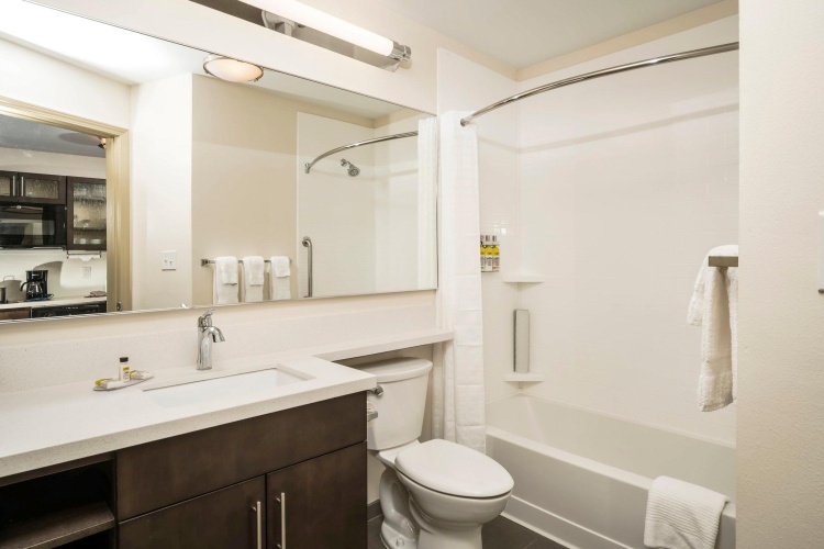 Quadruple Suite