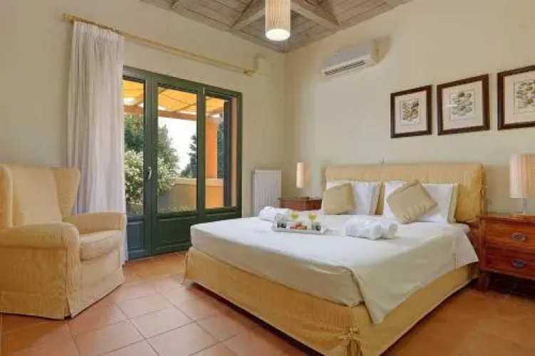 Villa Riaki