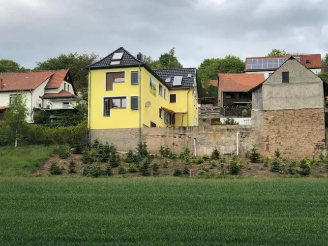 2 Bedrooms Cottage
