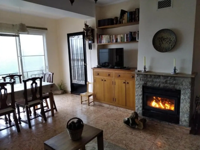 3 Bedrooms Cottage
