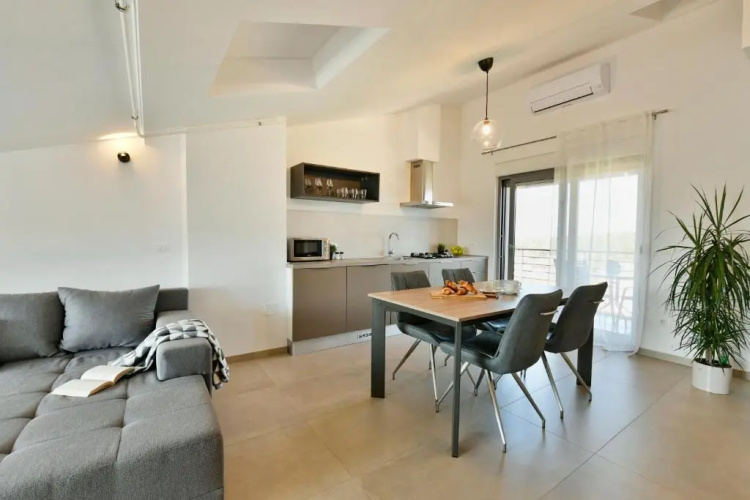Apart Residence Rudan 1