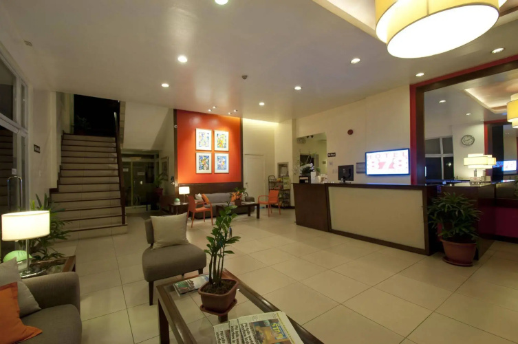 Hotel 878 Libis