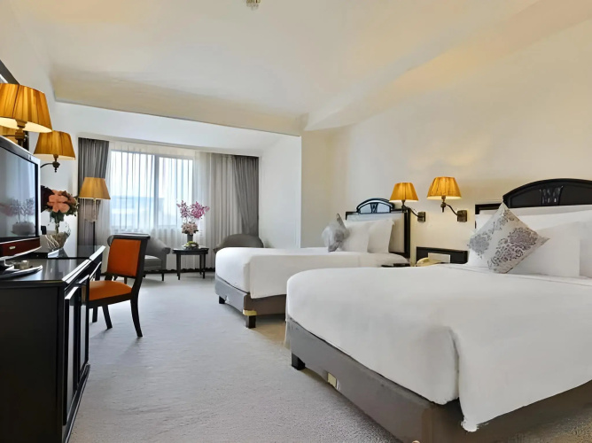 Grand Aquila Hotel
