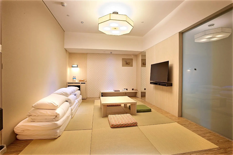 Chihpen Century Hotel