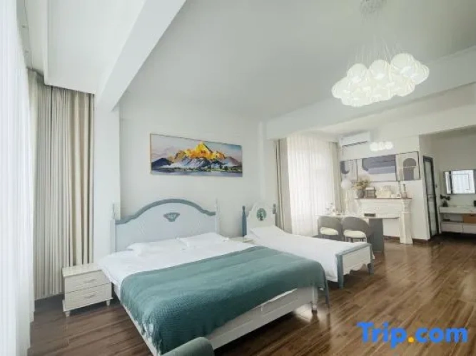 Deluxe Family room