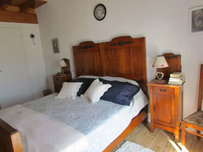 Mum's Bed & Breakfast