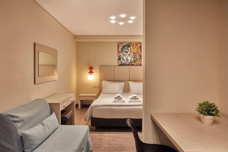 1 Bedroom Deluxe Double room with balcony