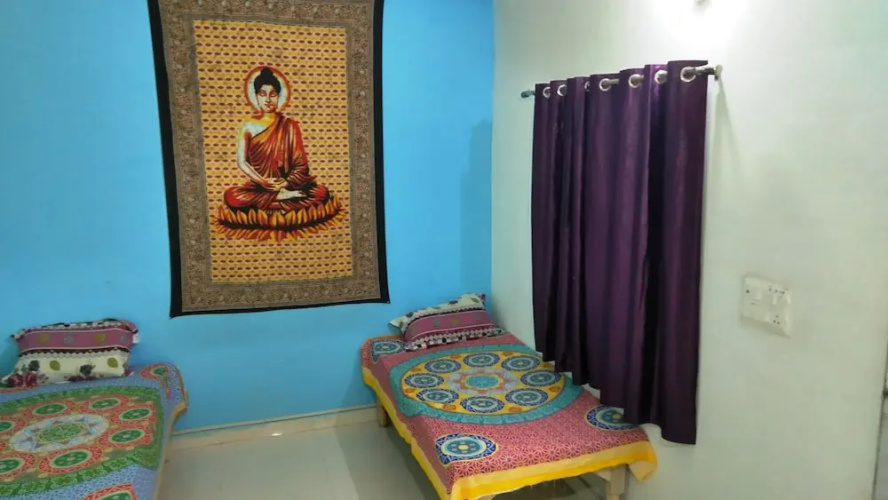 Zigzag Hostel Agra