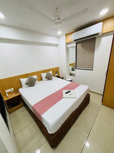 Hotel Singh Empire - Sagar