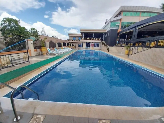 Silver & Bona Luxury Accommodation